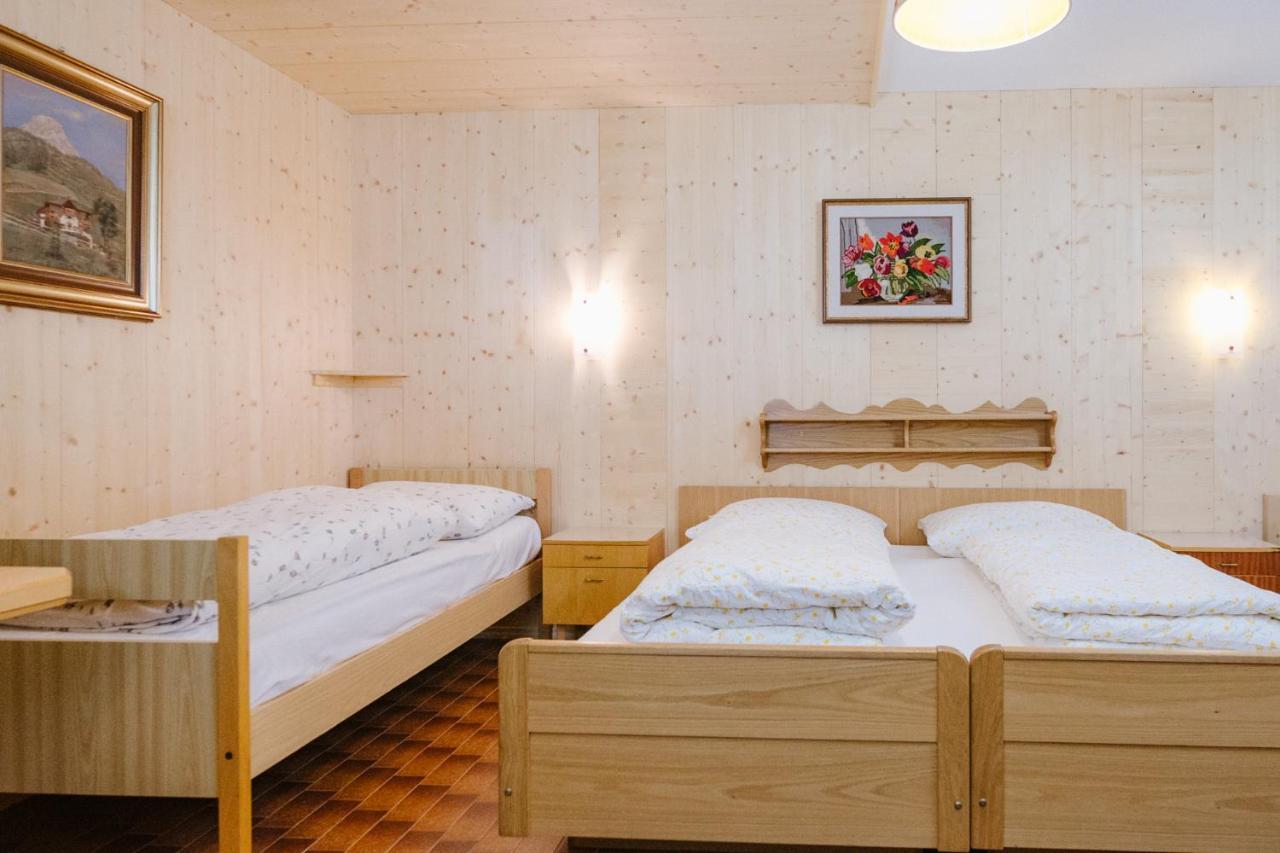 Garni Fany Bed & Breakfast Colfosco Exterior photo